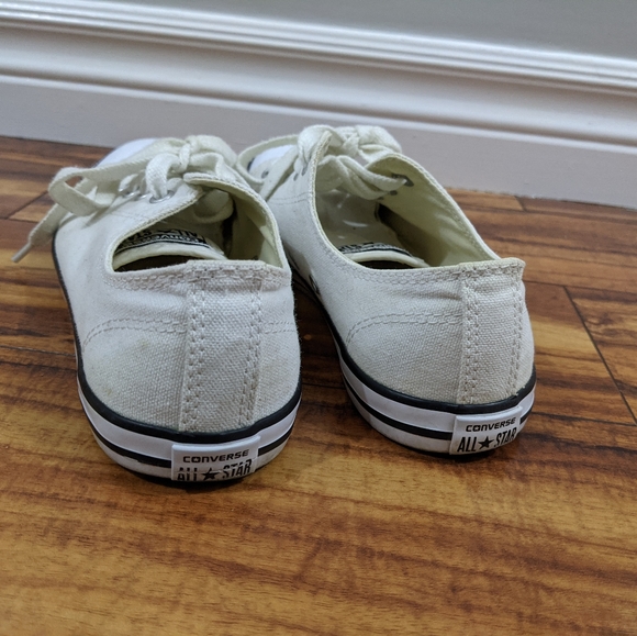 Canvas all white converse - Picture 2 of 4
